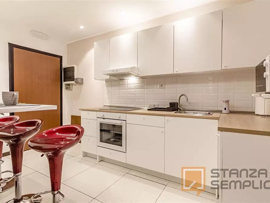 Immagine 5 di Stanza singola in affitto  in Via Michele Coppino SNC - interno piazza 26 (2°P e 3°P) a Sassari