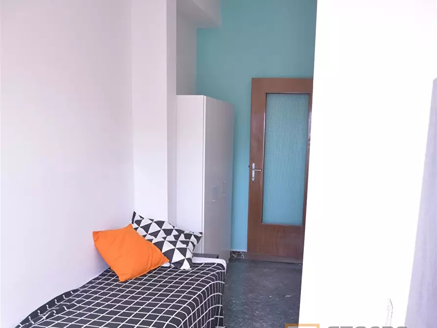Immagine 1 di Stanza singola in affitto  in Via dei Passeri 3 a Cagliari