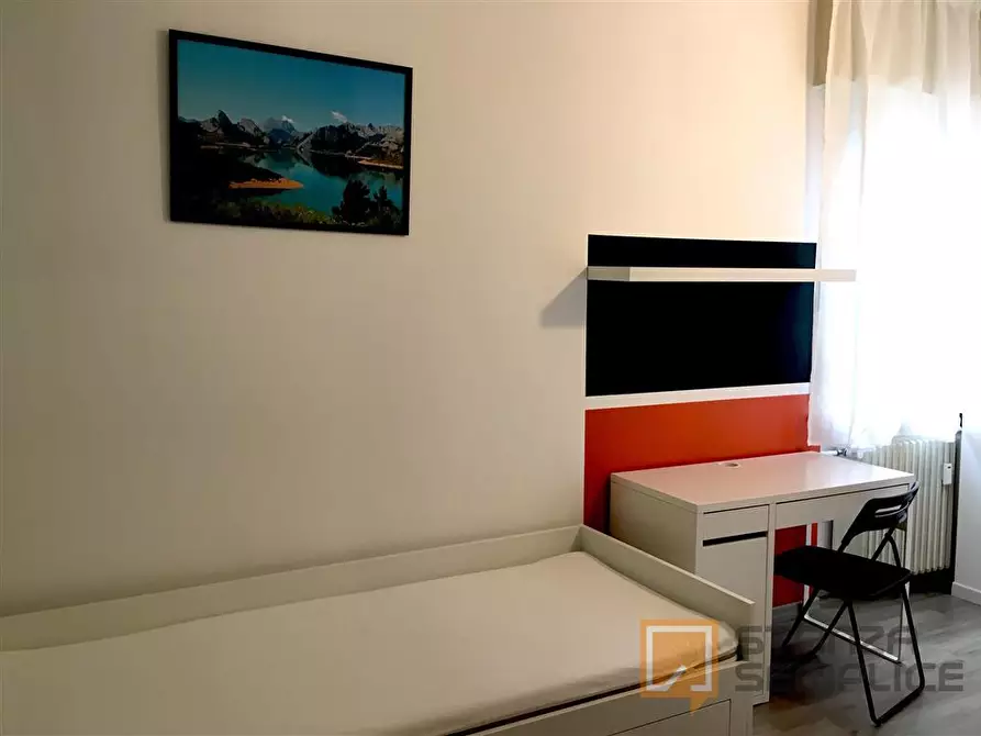 Immagine 1 di Stanza singola in affitto  in VIA SABBIONI 4A a Rovereto