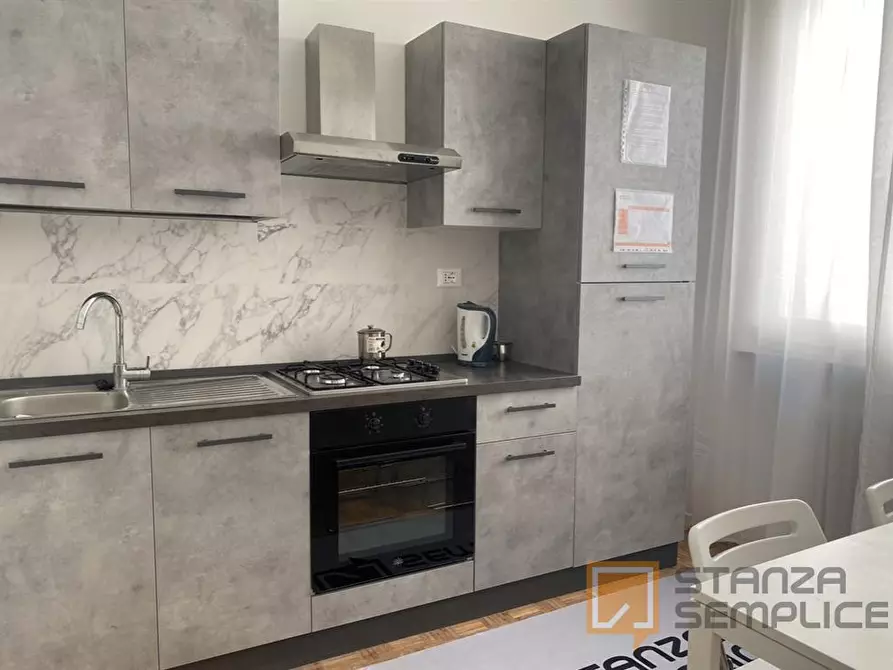 Immagine 8 di Stanza singola in affitto  in CORSO D'AUGUSTO, 108 a Rimini