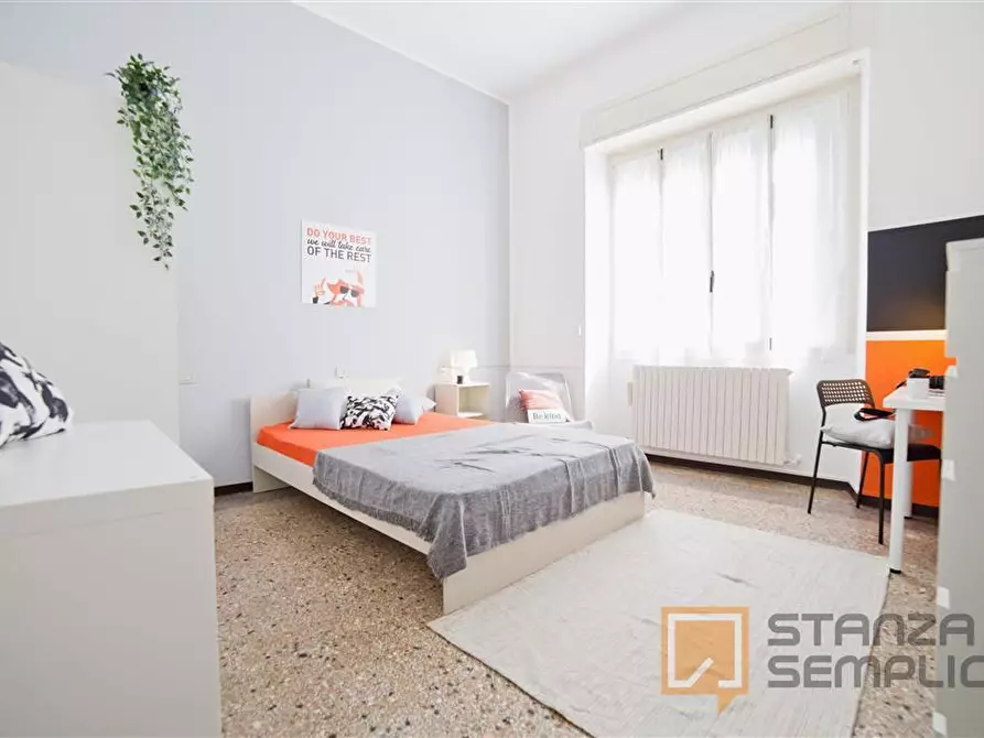 Immagine 1 di Stanza singola in affitto  in Via Belvedere 32 a Lecco