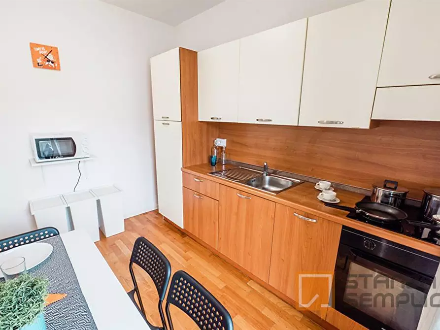 Immagine 5 di Stanza singola in affitto  in VIA BERIZZI 25 a Bergamo