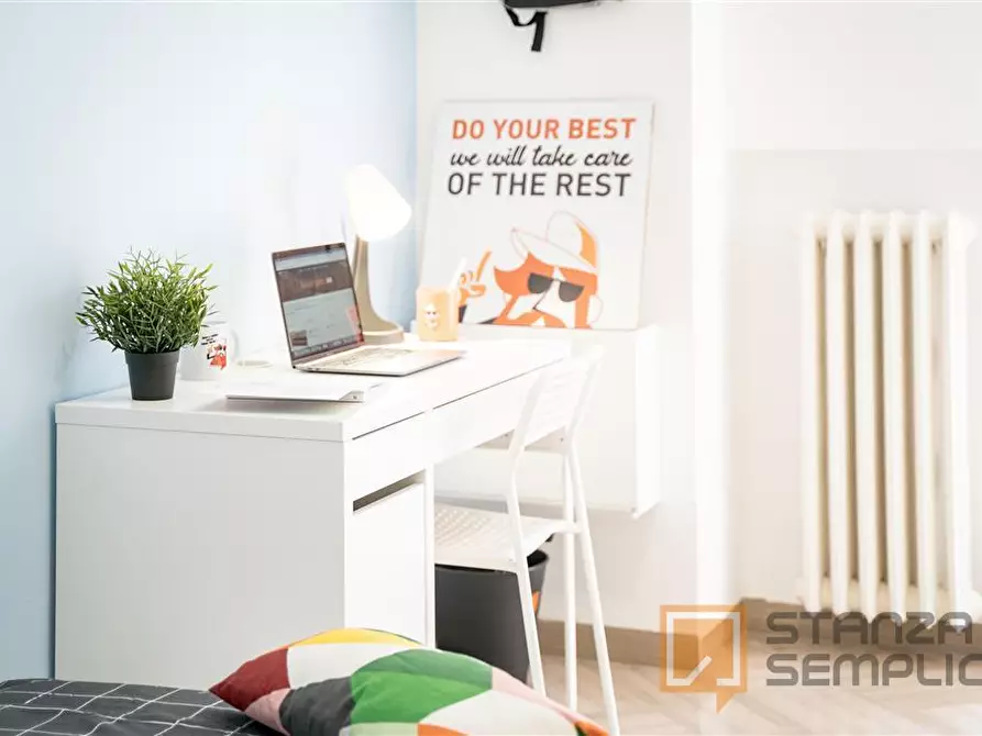 Immagine 1 di Stanza singola in affitto  in Via Giulio Petroni 25/5 a Bari