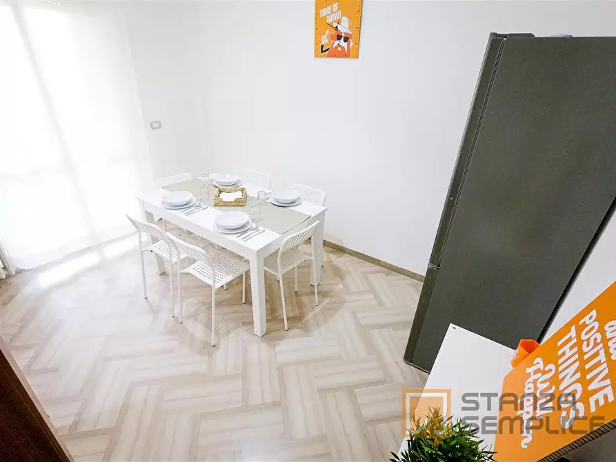 Immagine 9 di Stanza singola in affitto  in Via Giulio Petroni 25/5 a Bari