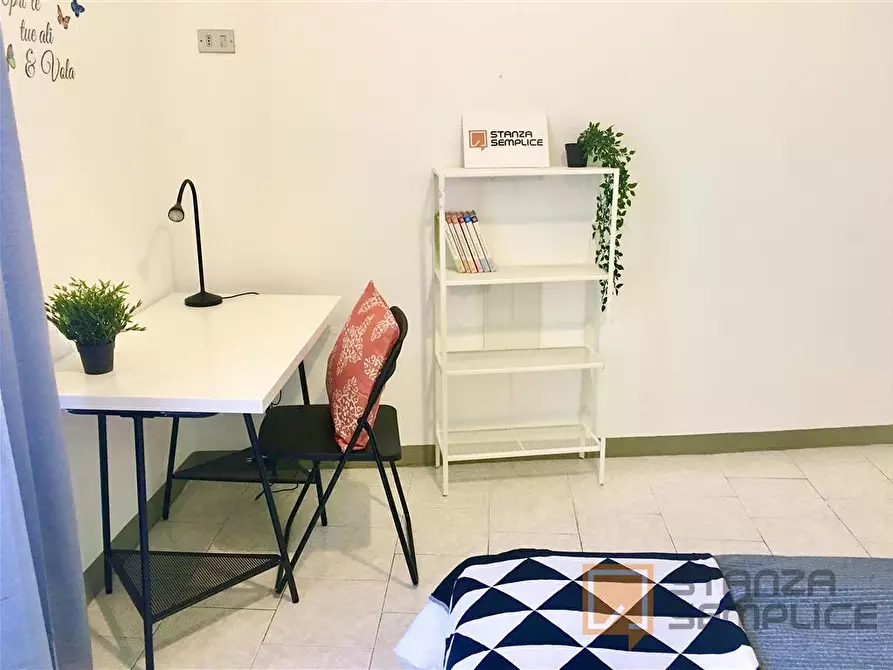 Immagine 5 di Stanza singola in affitto  in Via del Ponte Rosso 13 a Firenze