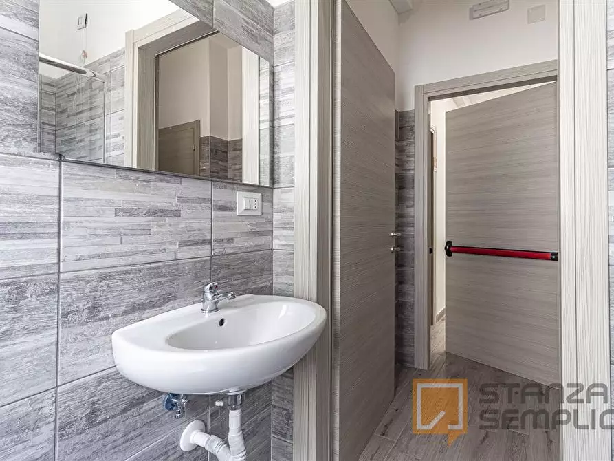 Immagine 1 di Stanza singola in affitto  in Viale Adua 28 a Sassari