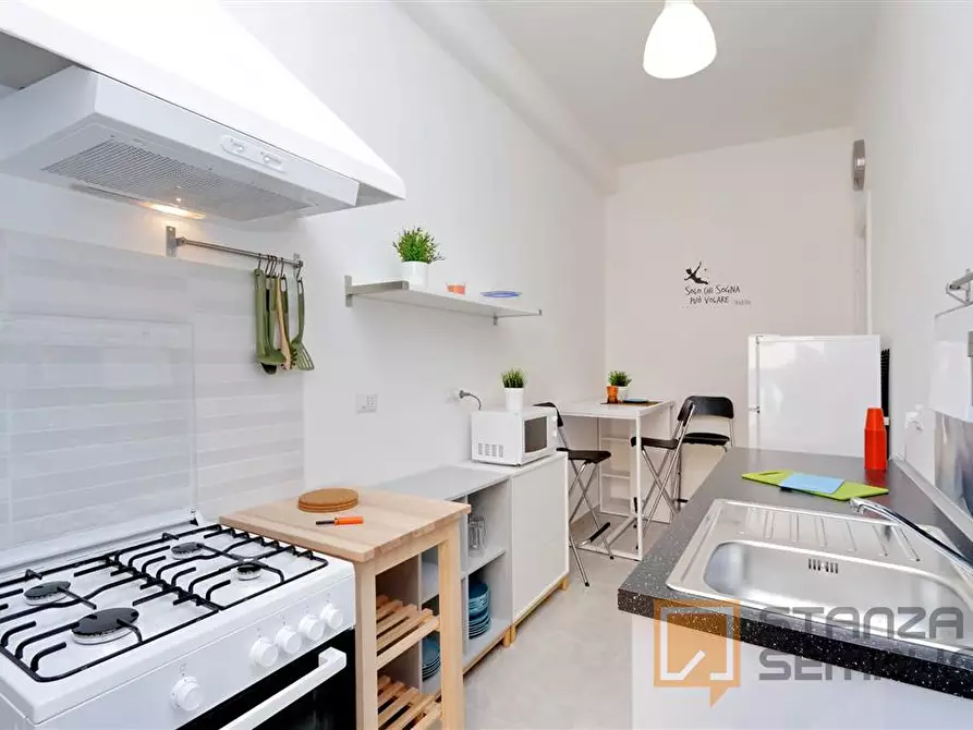 Immagine 9 di Stanza singola in affitto  in Via Lucca 33 a Roma