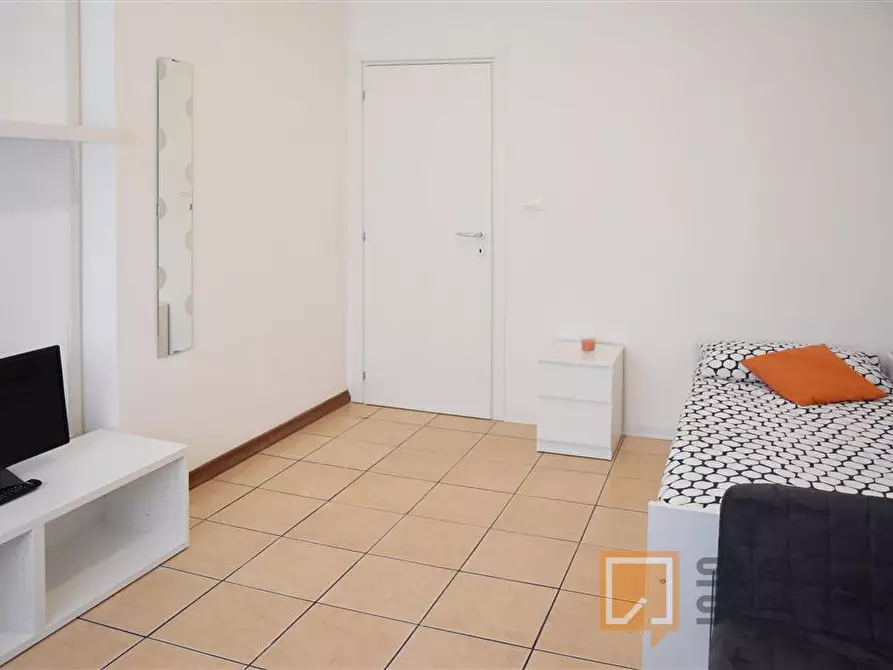 Immagine 2 di Stanza singola in affitto  in VIA SABBIONI 4A a Rovereto