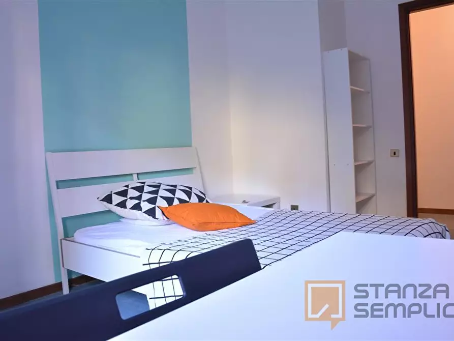 Immagine 5 di Stanza singola in affitto  in Via Tigellio 20b a Cagliari