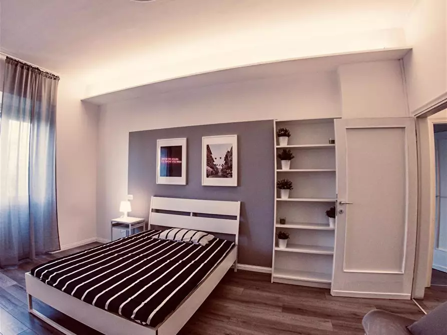 Immagine 2 di Stanza singola in affitto  in Via Circondaria n 59 a Firenze