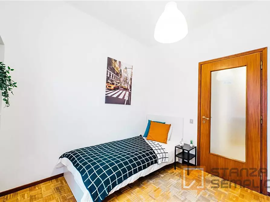 Immagine 1 di Stanza singola in affitto  in Piazza RISORGIMENTO 14 a Bergamo