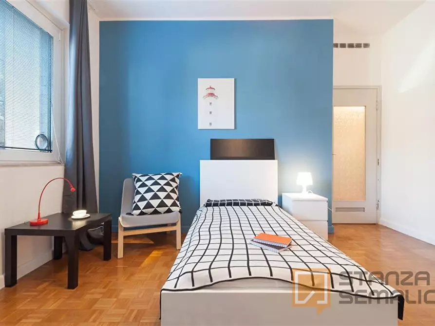 Immagine 4 di Stanza singola in affitto  in VIA DIVISIONE JULIA 7 a Bergamo