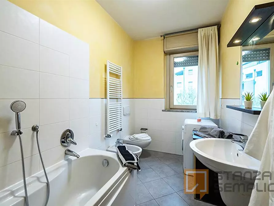 Immagine 11 di Stanza singola in affitto  in VIA BERIZZI 16 a Bergamo