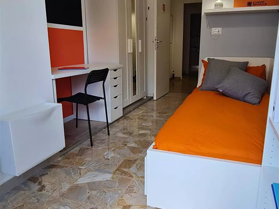 Immagine 7 di Stanza singola in affitto  in Lungotevere di Pietra Papa, 61  a Roma