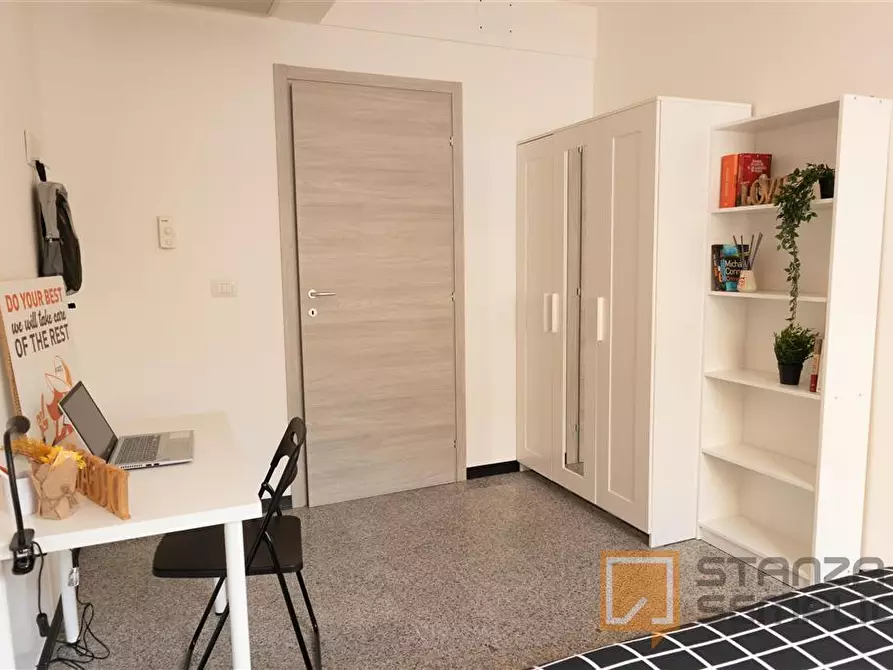 Immagine 2 di Stanza singola in affitto  in Via Dante 108 a Cagliari