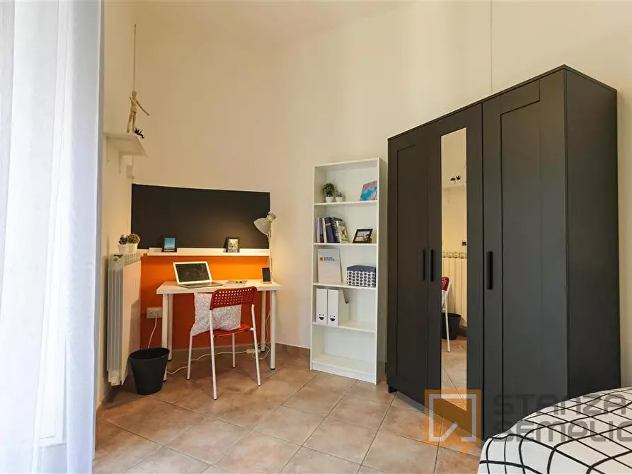 Immagine 4 di Stanza singola in affitto  in Via Pignasecca n. 15  a Napoli