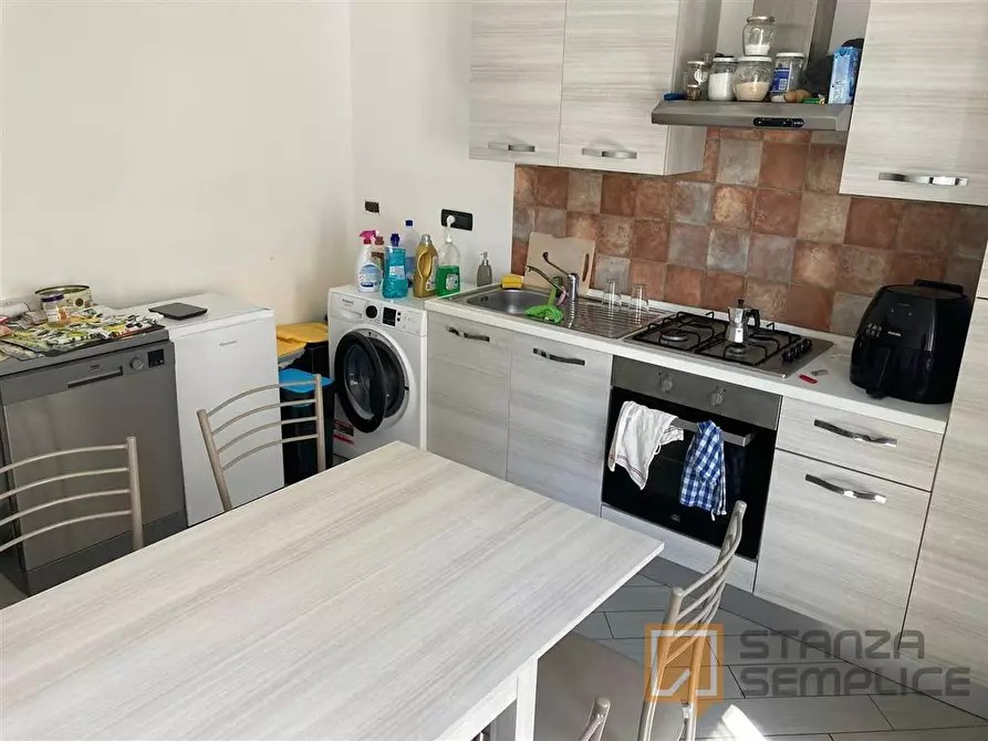 Immagine 2 di Stanza singola in affitto  in VIA FELICE ROMANI 1/5 a Genova