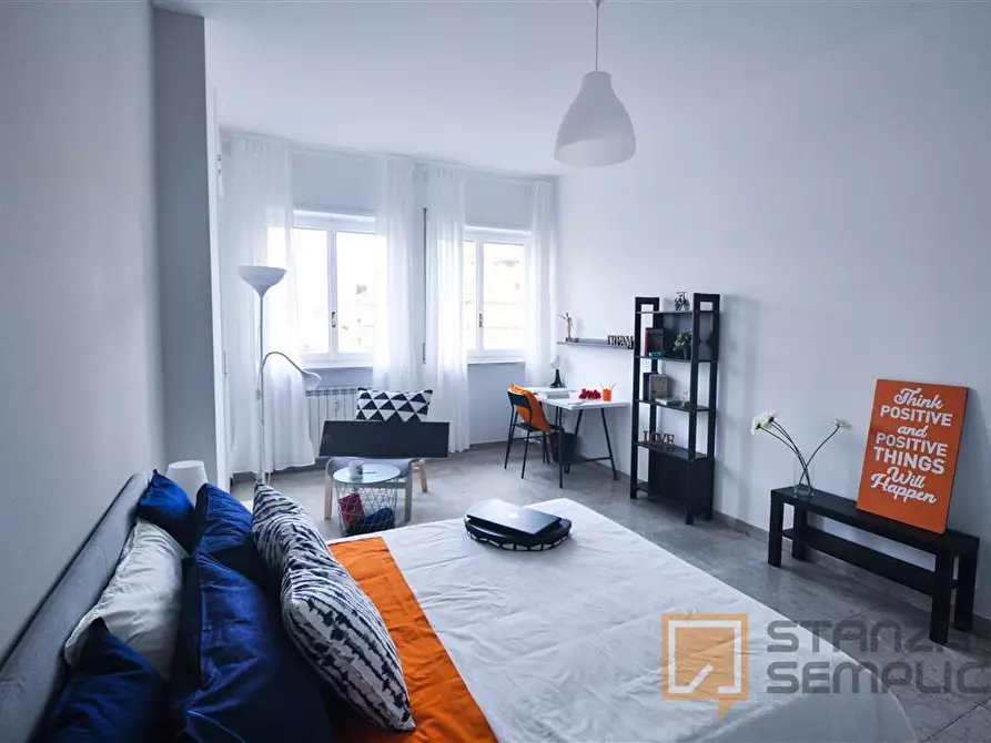 Immagine 4 di Stanza singola in affitto  in Corso Massimo d'Azeglio n.60 Scala H a Torino