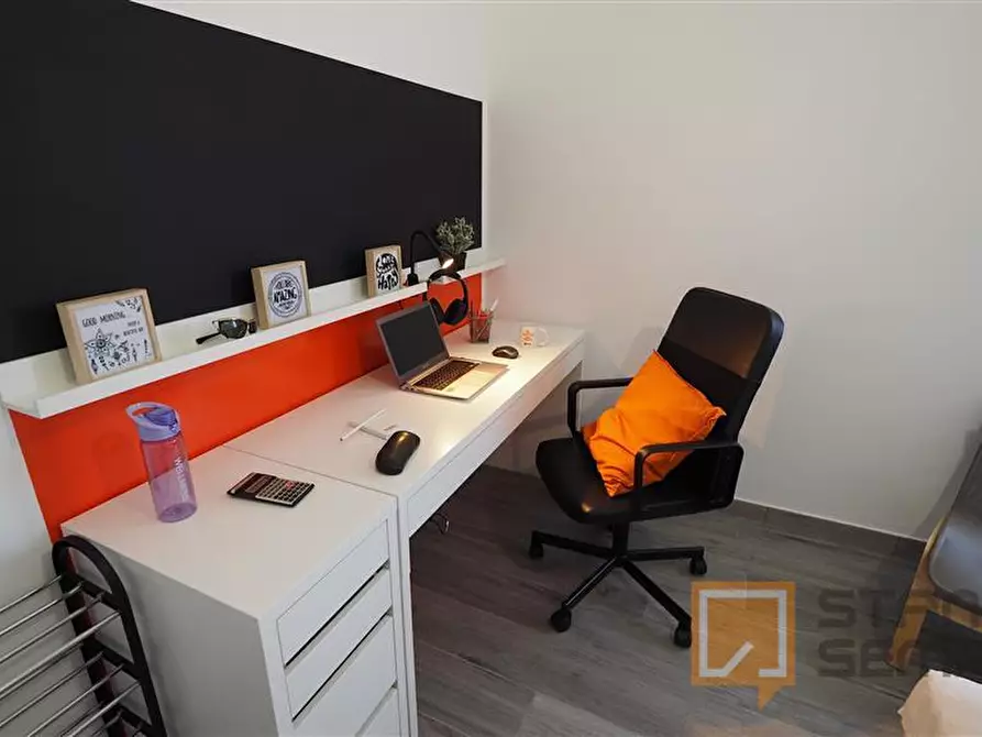 Immagine 2 di Stanza singola in affitto  in Via Arturo Farinelli 40/5 a Torino