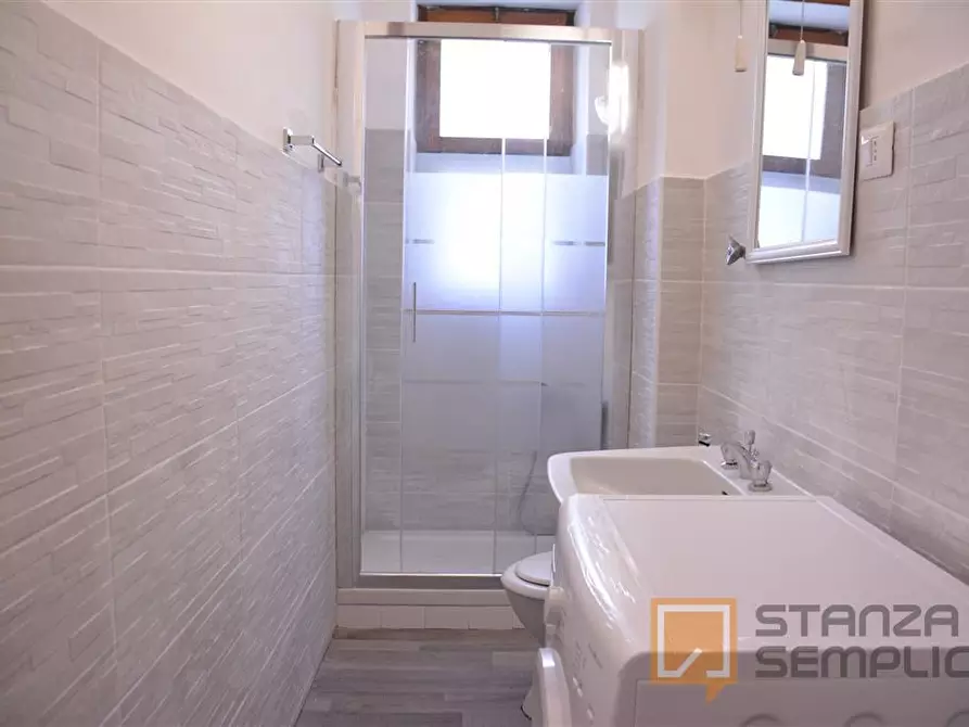 Immagine 8 di Stanza singola in affitto  in Via Tigellio 20b a Cagliari