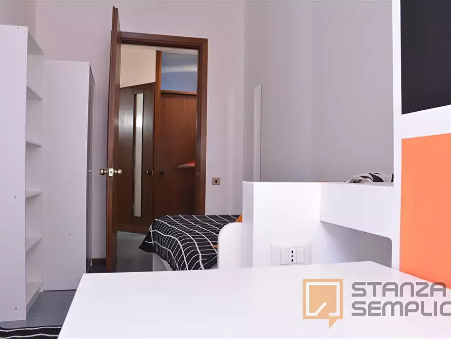 Immagine 3 di Stanza singola in affitto  in Via Tigellio 20b a Cagliari