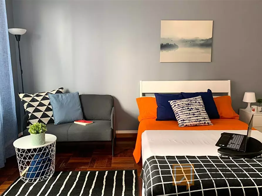 Immagine 4 di Stanza singola in affitto  in Via La Thuile n.53 a Torino