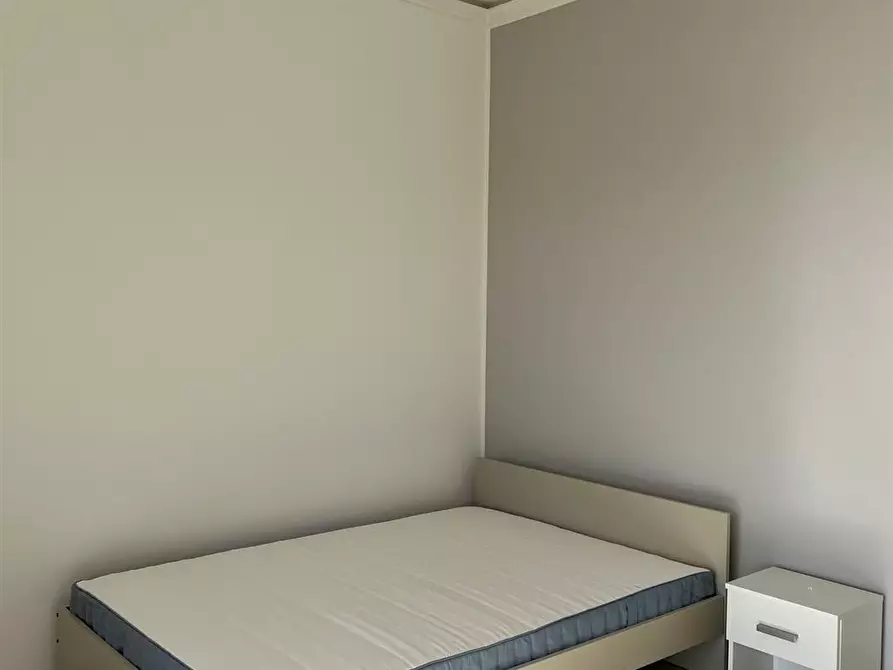 Immagine 1 di Stanza singola in affitto  in via d'angio 91 a Catania