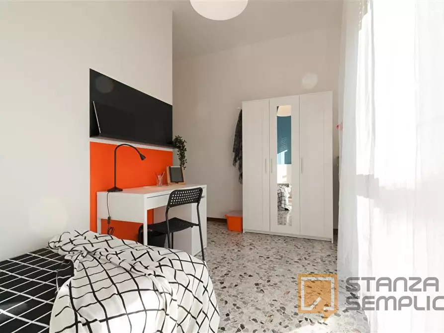 Immagine 4 di Stanza singola in affitto  in VIA BASCHENIS 7 a Bergamo