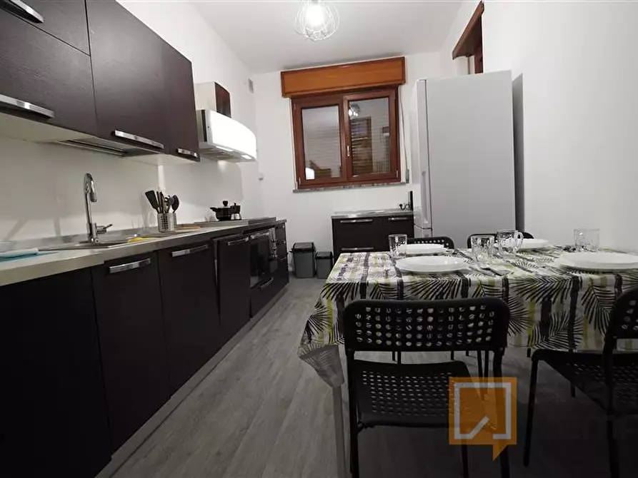 Immagine 6 di Stanza singola in affitto  in Via Santa Chiara 50 a Torino