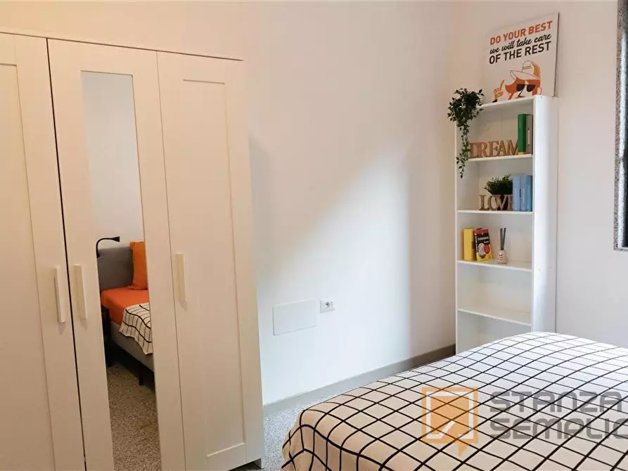 Immagine 2 di Stanza singola in affitto  in Via Dante 108 a Cagliari