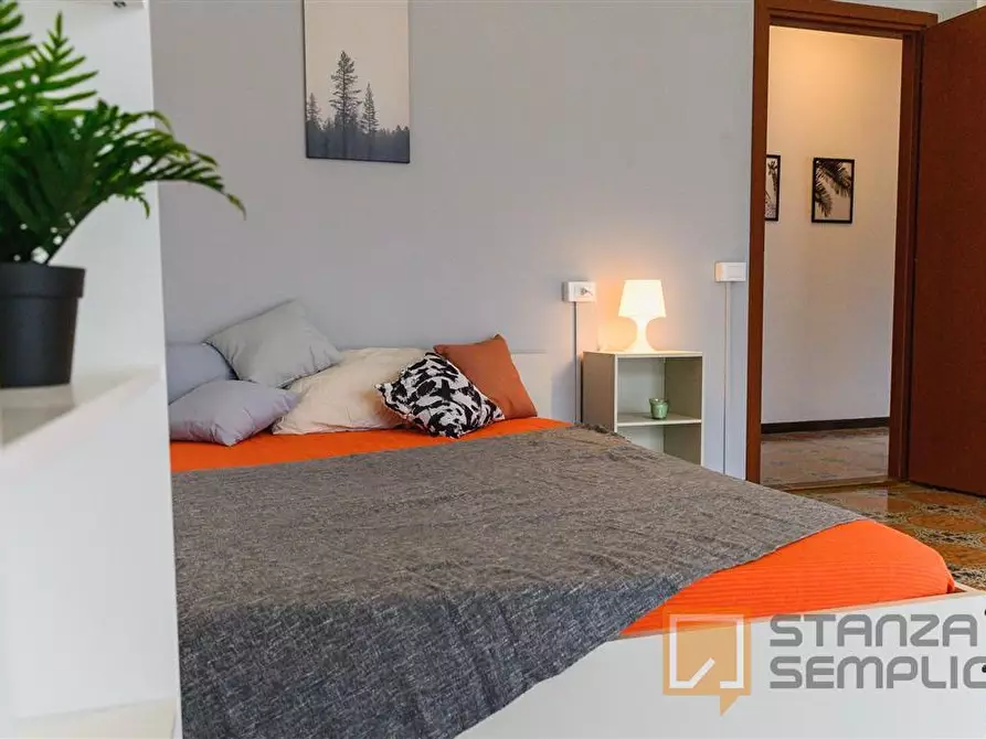 Immagine 2 di Stanza singola in affitto  in Corso Carlo Alberto 122 a Lecco