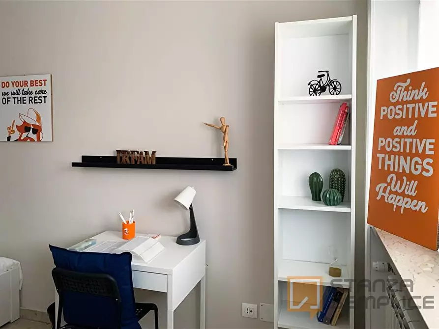 Immagine 4 di Stanza singola in affitto  in Corso Massimo d'Azeglio n.60 Scala H a Torino