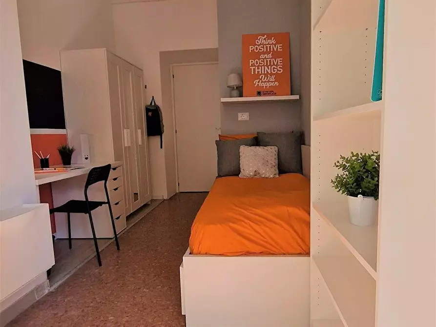 Immagine 7 di Stanza singola in affitto  in Lungotevere di Pietra Papa, 61  a Roma