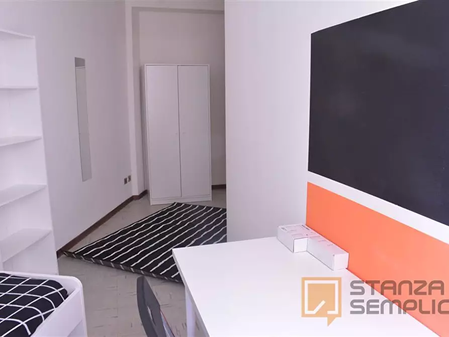 Immagine 2 di Stanza singola in affitto  in Via Tigellio 20b a Cagliari