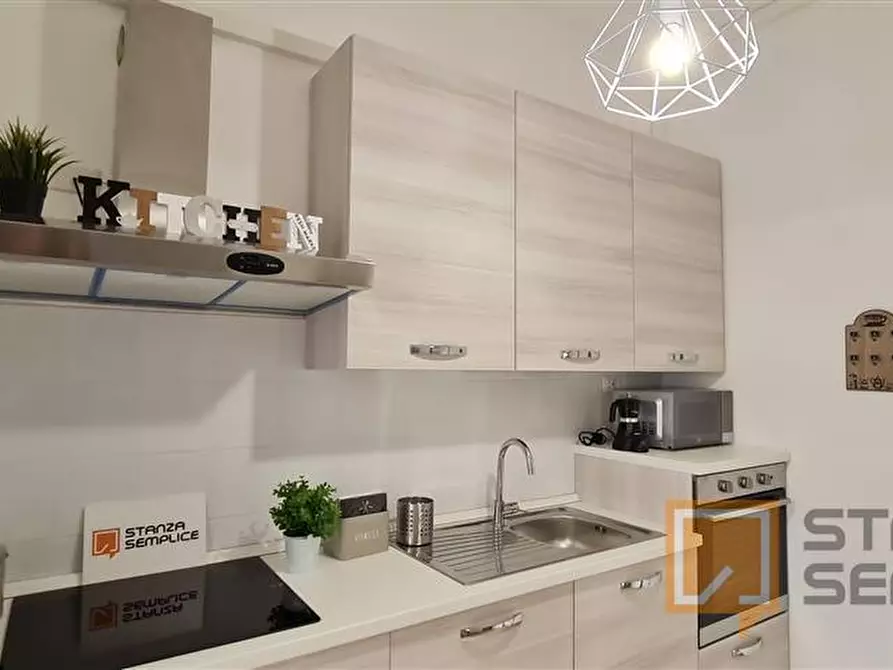 Immagine 11 di Stanza singola in affitto  in Lungotevere di Pietra Papa, 61  a Roma