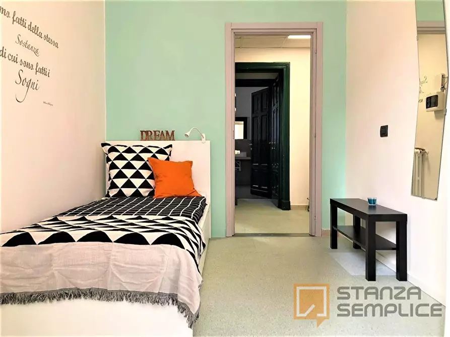 Immagine 4 di Stanza singola in affitto  in Via VIA DELLA CERNAIA 38 a Firenze