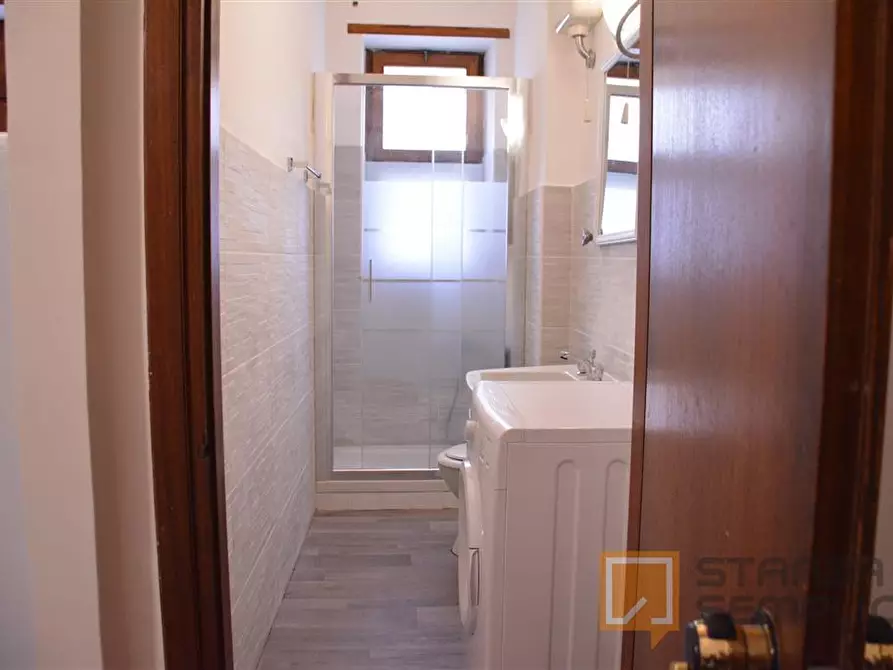 Immagine 10 di Stanza singola in affitto  in Via Tigellio 20b a Cagliari