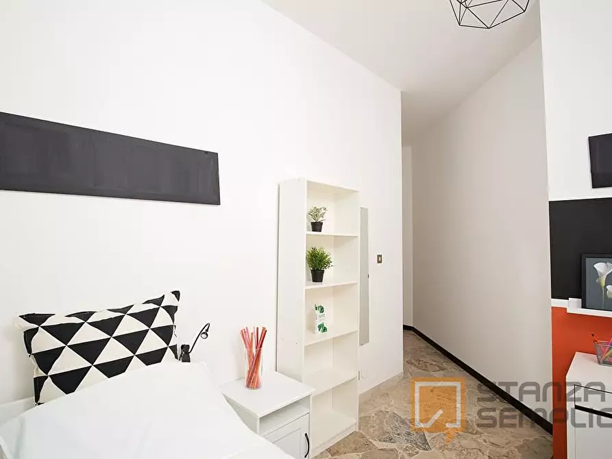 Immagine 2 di Stanza singola in affitto  in VIA GAMBALUNGA, 73 a Rimini