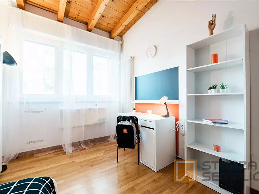 Immagine 4 di Stanza singola in affitto  in Via VITTORIO EMANUELE 31 D a Bergamo