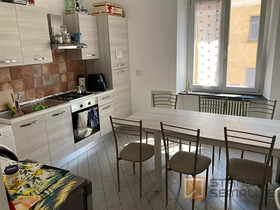 Immagine 1 di Stanza singola in affitto  in VIA FELICE ROMANI 1/5 a Genova