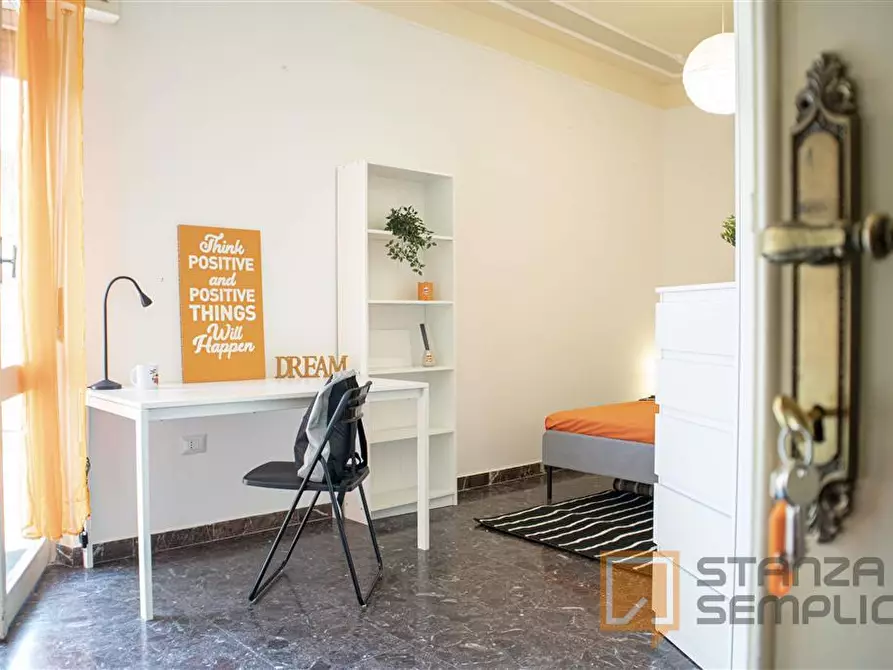 Immagine 1 di Stanza singola in affitto  in Via Ariosto n11 a Cagliari