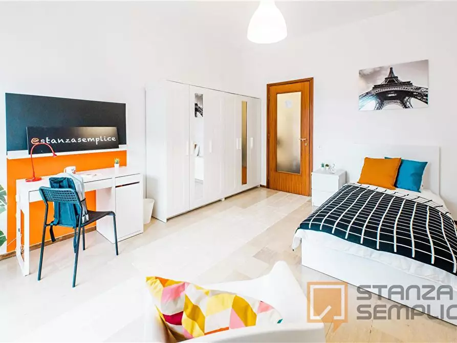 Immagine 3 di Stanza singola in affitto  in PIAZZA RISORGIMENTO 14 a Bergamo