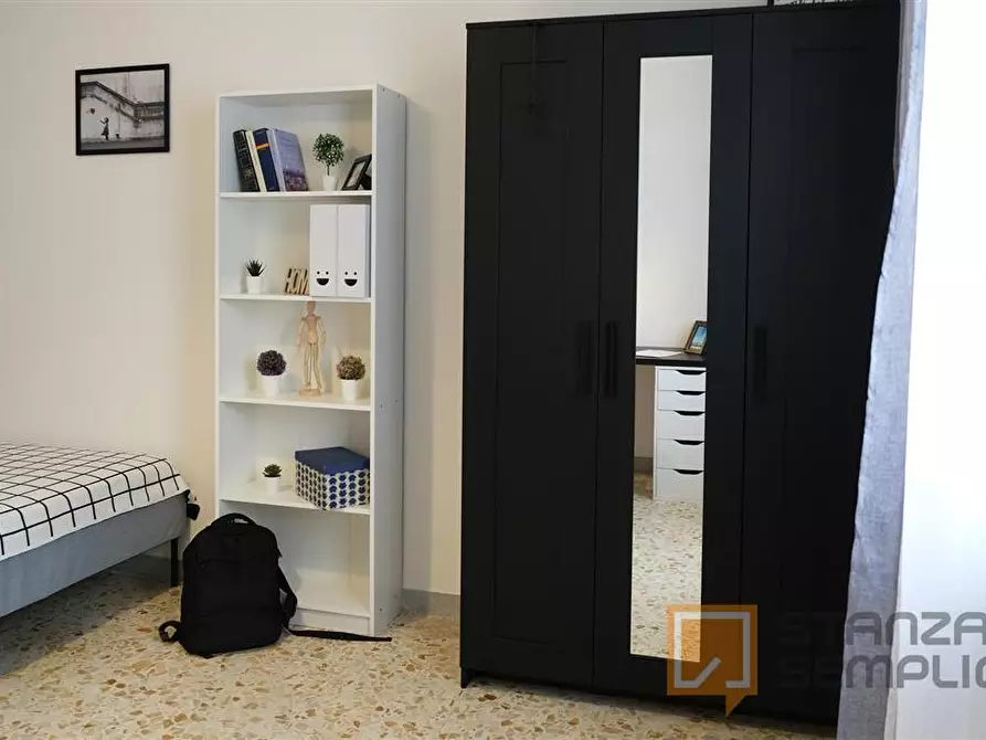 Immagine 6 di Stanza singola in affitto  in Via Terracina n. 381 fab. A - sc. H int. 27 a Napoli