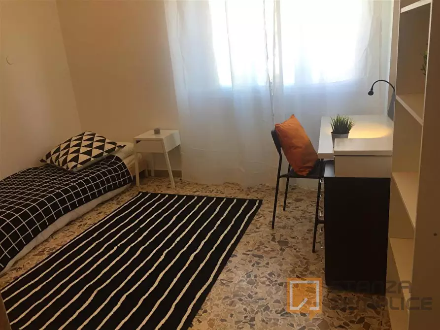 Immagine 1 di Stanza singola in affitto  in VIA F. BARACCA 2 a Firenze