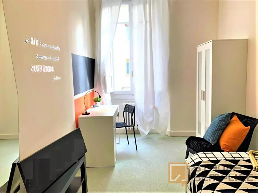 Immagine 1 di Stanza singola in affitto  in VIA DELLA CERNAIA 38 a Firenze