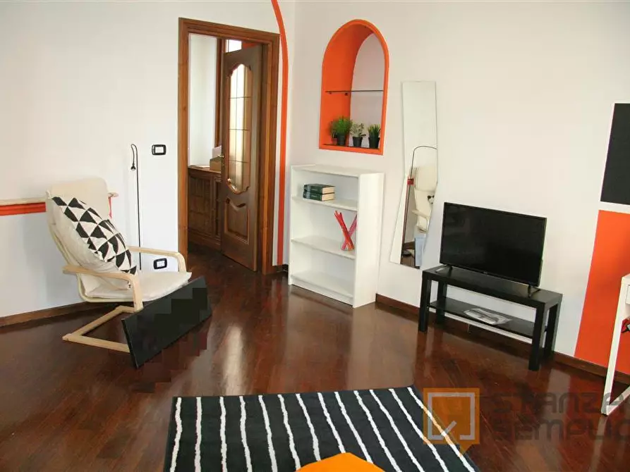 Immagine 1 di Stanza singola in affitto  in Via Beaulard 58 a Torino