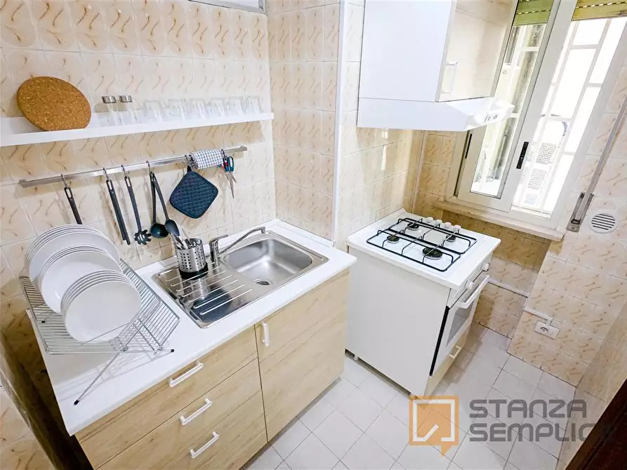 Immagine 3 di Stanza singola in affitto  in Via Giulio Petroni 25/5 a Bari