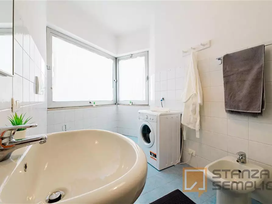 Immagine 10 di Stanza singola in affitto  in VIA ANGELO MAJ 16 - INTERNO 2 a Bergamo