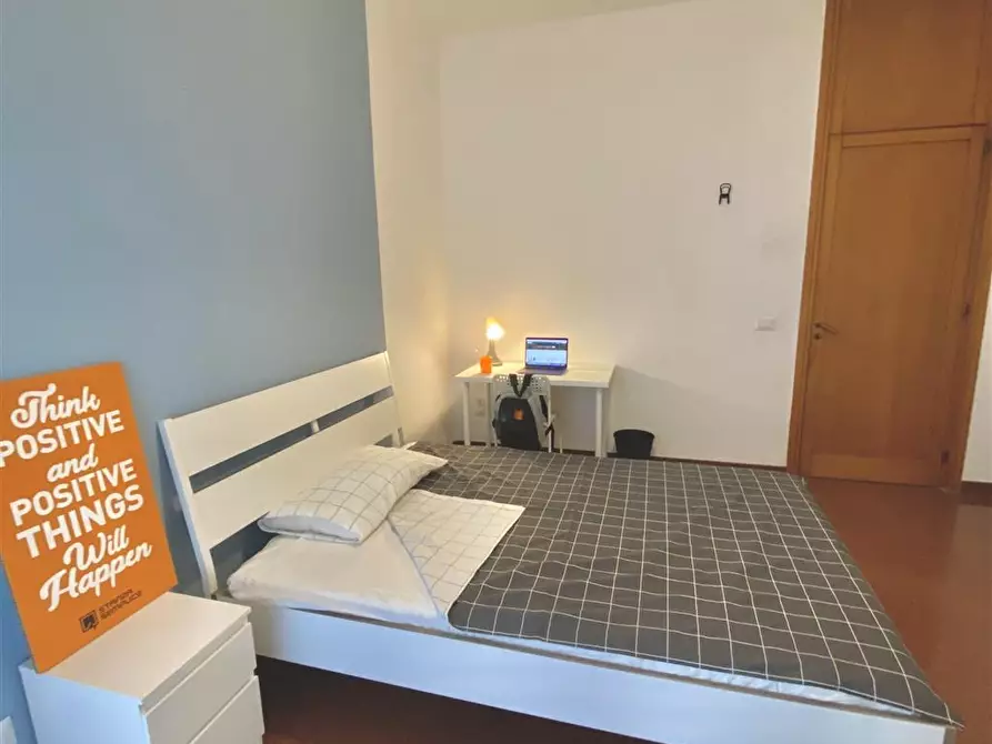 Immagine 2 di Stanza singola in affitto  in Via Prospero Petroni 30 a Bari