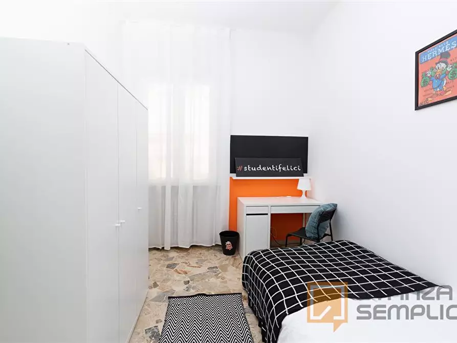 Immagine 1 di Stanza singola in affitto  in Via CORSO D'AUGUSTO, 108 a Rimini